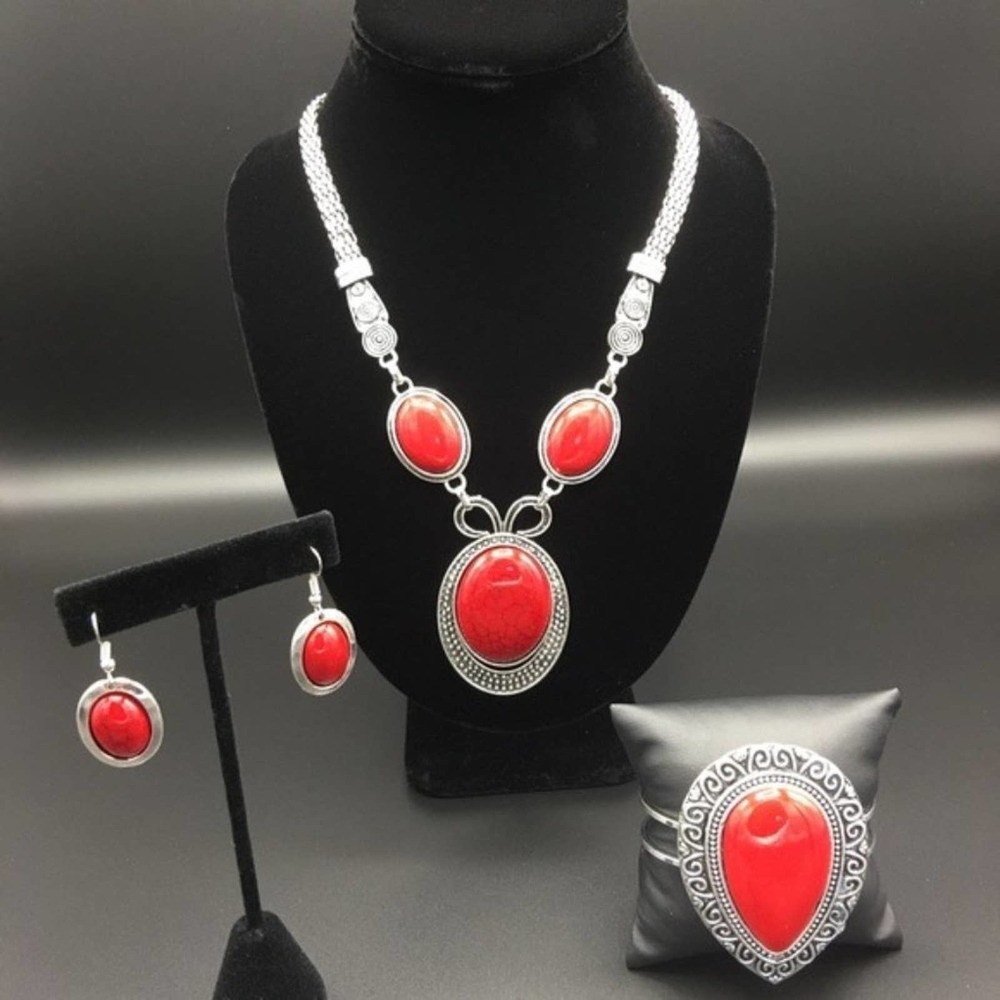 Necklace Set Sliver/ Red